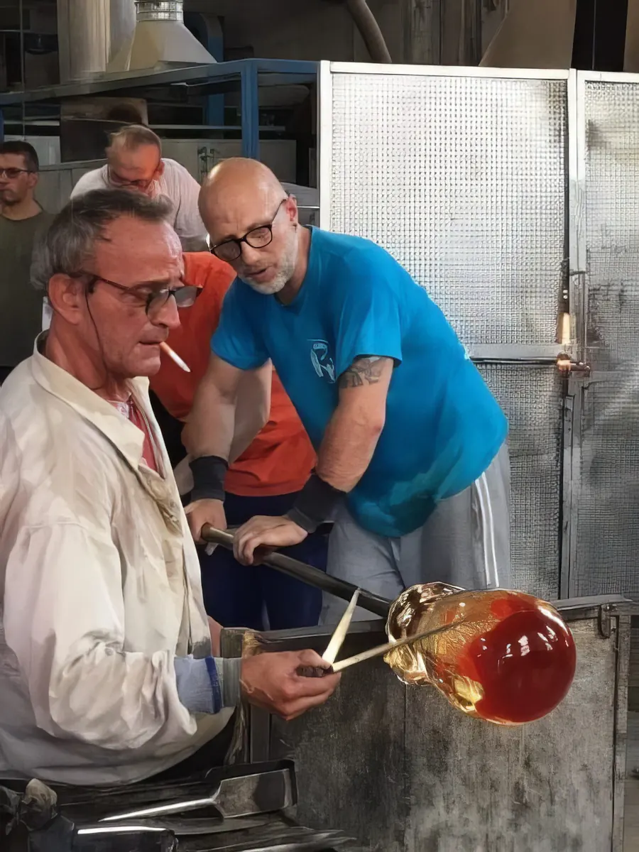 Glass master Achille D'Este